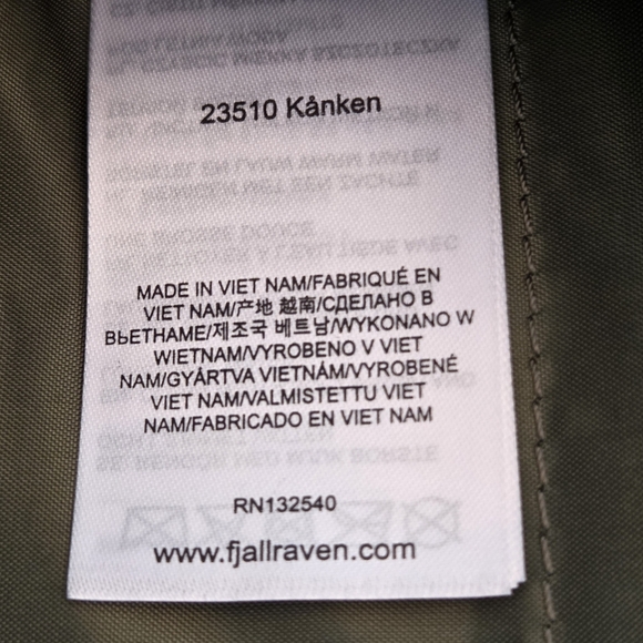 NWOT FJALLRAVEN Kanken Backpack Unisex Green Folk Gorpcore Water Never Used - Picture 12 of 16